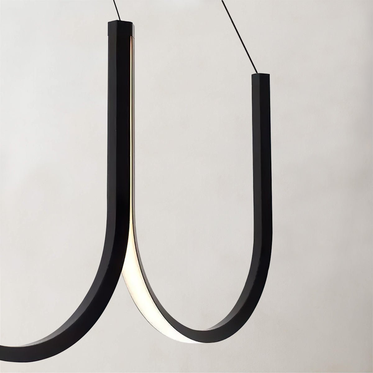 Urus licht - U-Shaped Black Metal Contemporary Chandalier Lighting - Contempo.haus